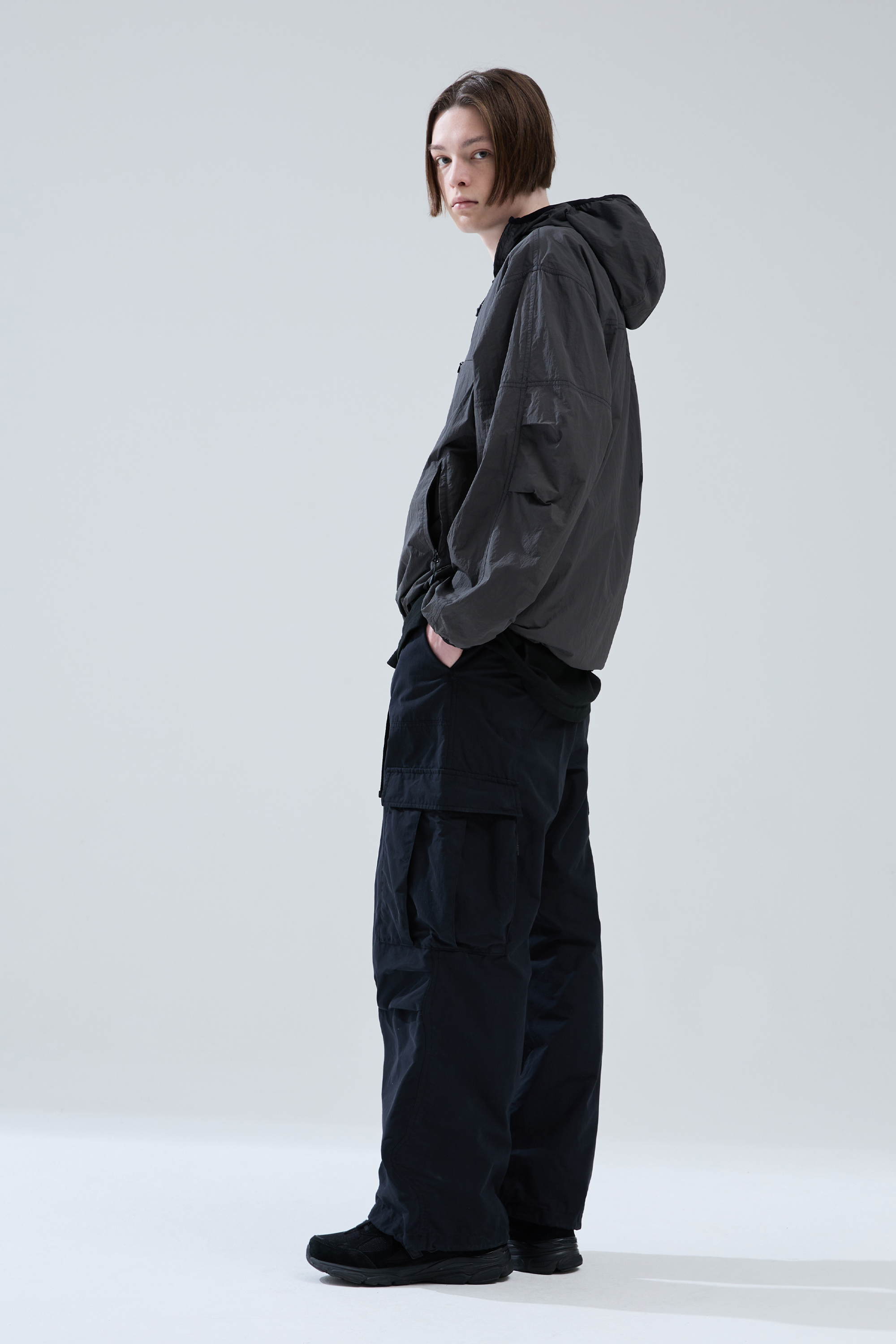 MUSINSA公式 | HAVEOFFDUTY LW Hiker Anorak (Dark Gray)